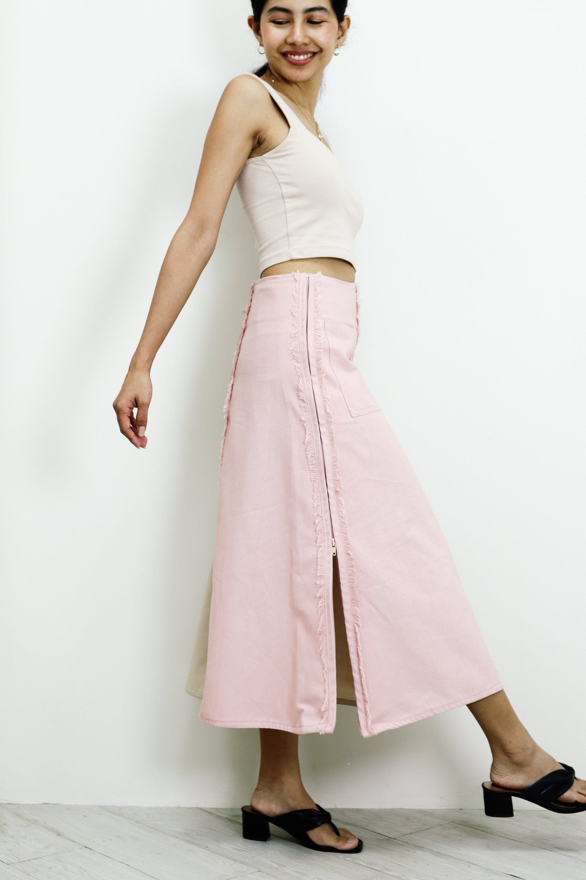 4-Way A-Line Skirt Beige & Pink Fashion R2R On Repeat