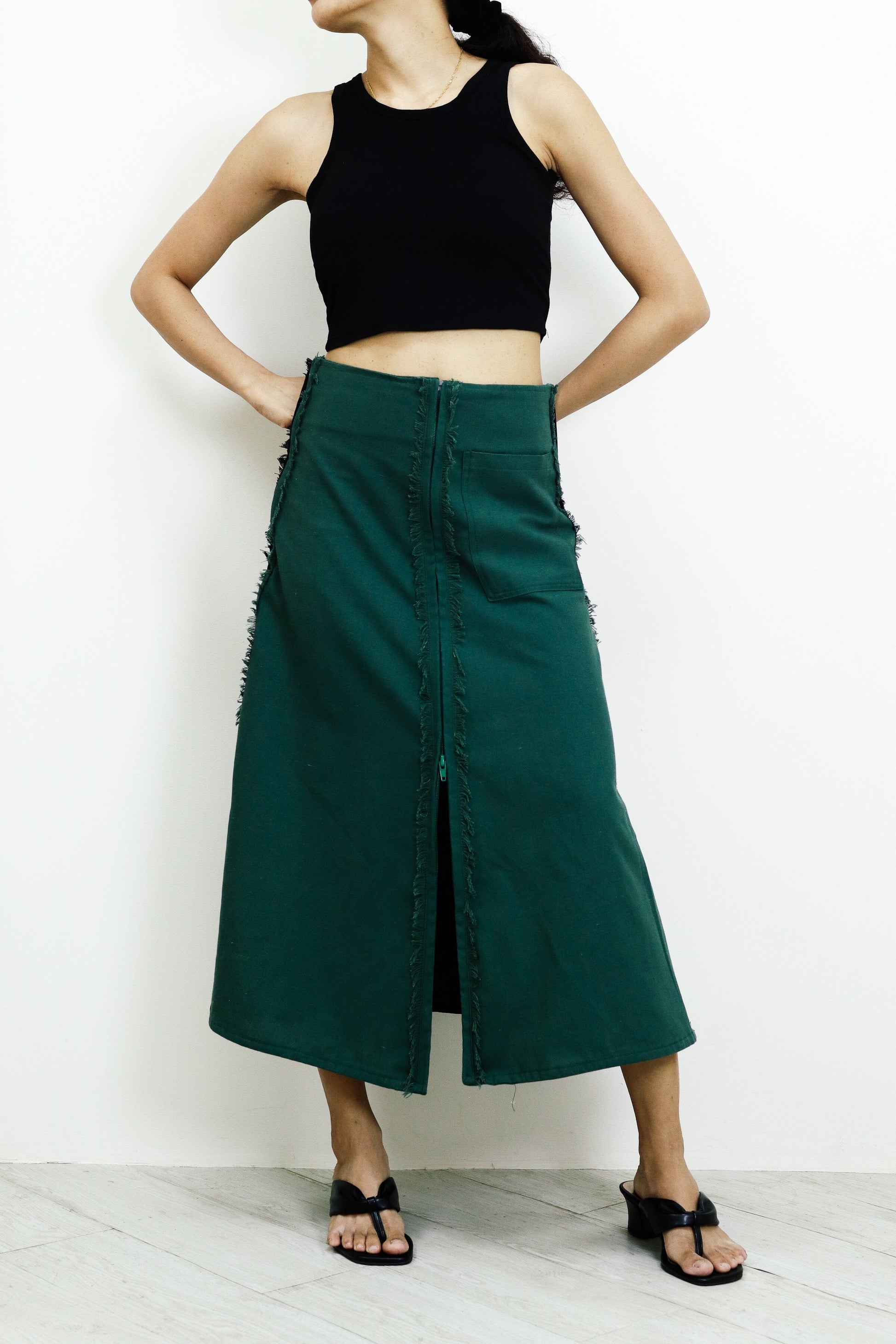 4-Way A-Line Skirt Black & Green Fashion R2R On Repeat