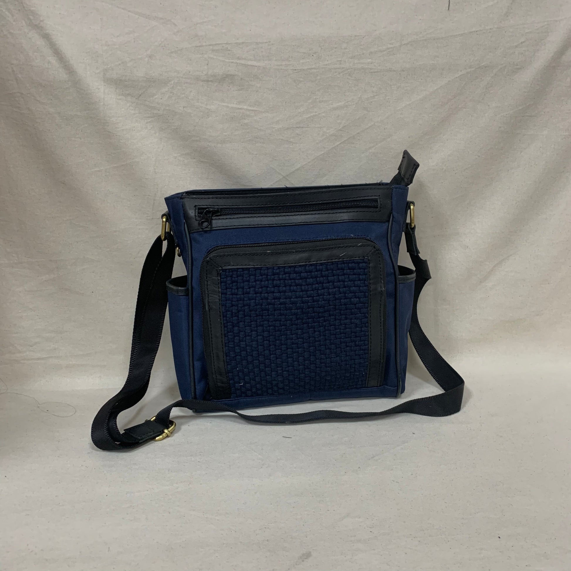 [SAMPLE] Errand Bag Navy Fashion Rags2Riches