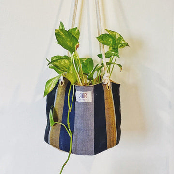 Hanging Planters Kantarines Black Gold