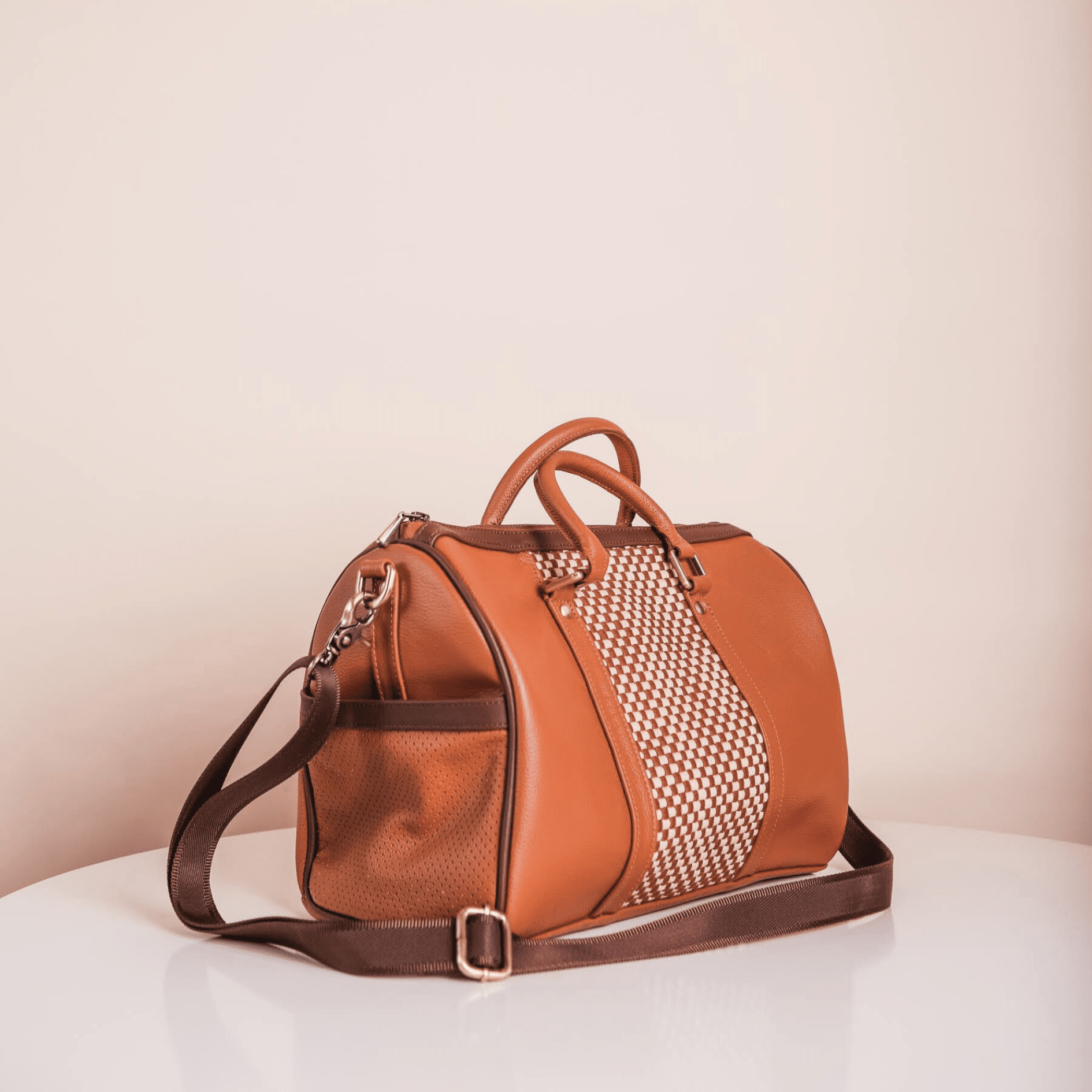 The Platinum Travel Boston Bag in Tan R2R